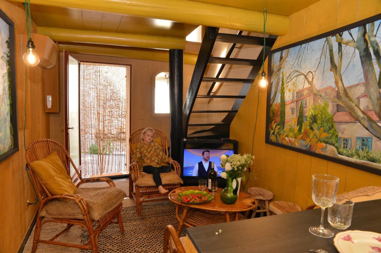 Ferienwohnung La Barbella Lourmarin Exterior foto